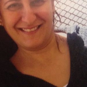 Meet your Posher, Ghada